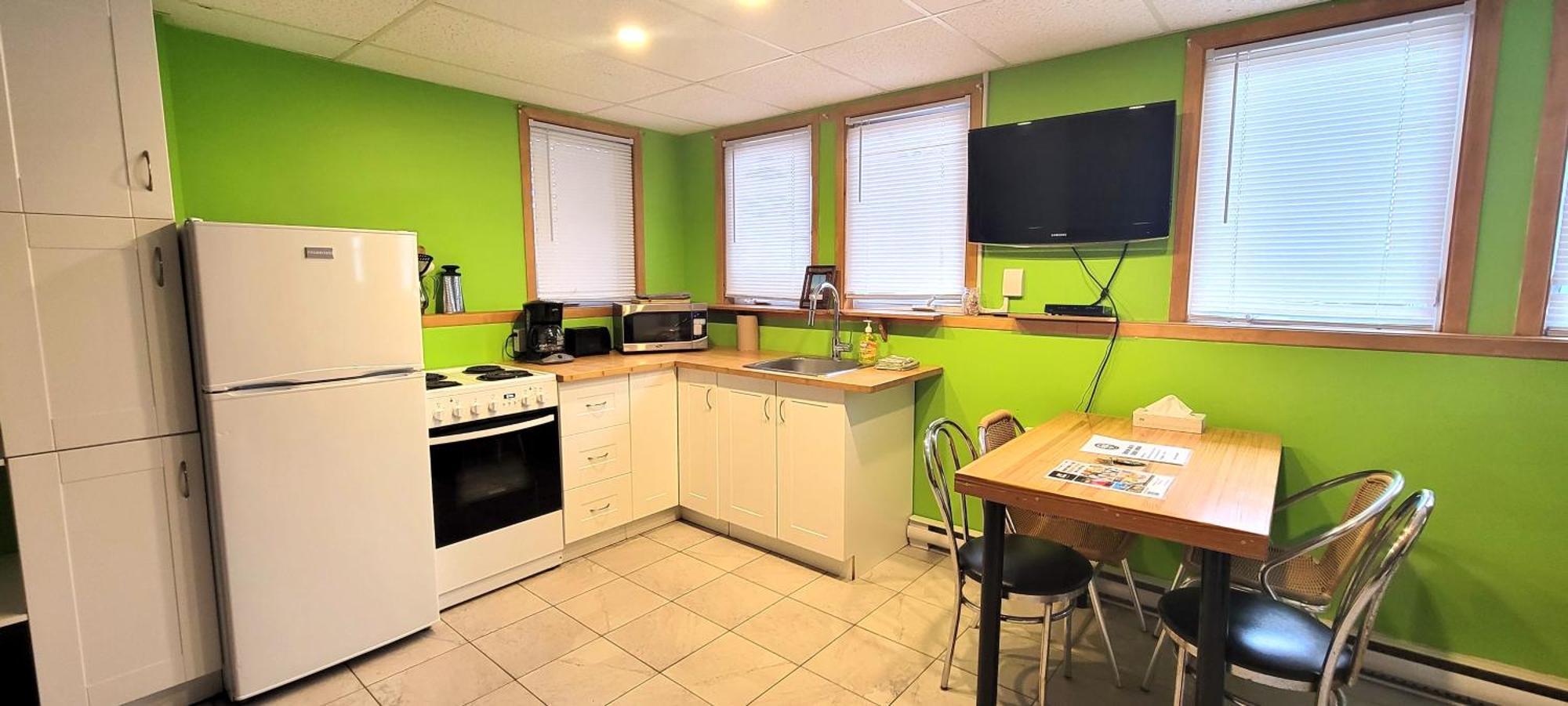 Aux 4 Vents - Auberg'Inn Carleton-sur-Mer Oda fotoğraf